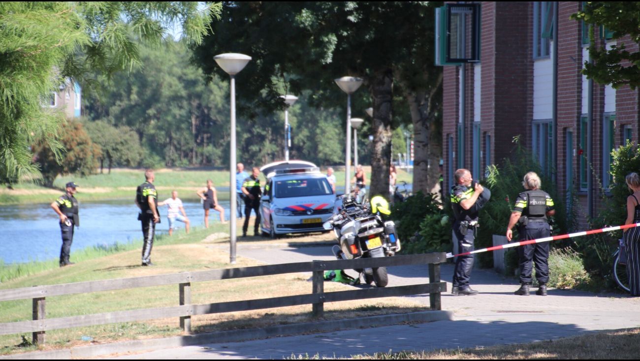 Omroep Flevoland - Nieuws - Twee Vrouwen Gewond Bij Steekincident