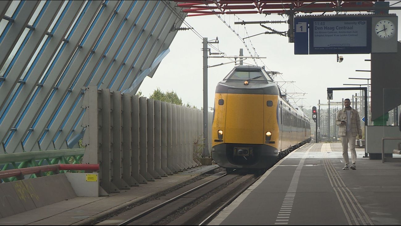 Omroep Flevoland - Nieuws - Sein- En Wisselstoring Bij Schiphol ...