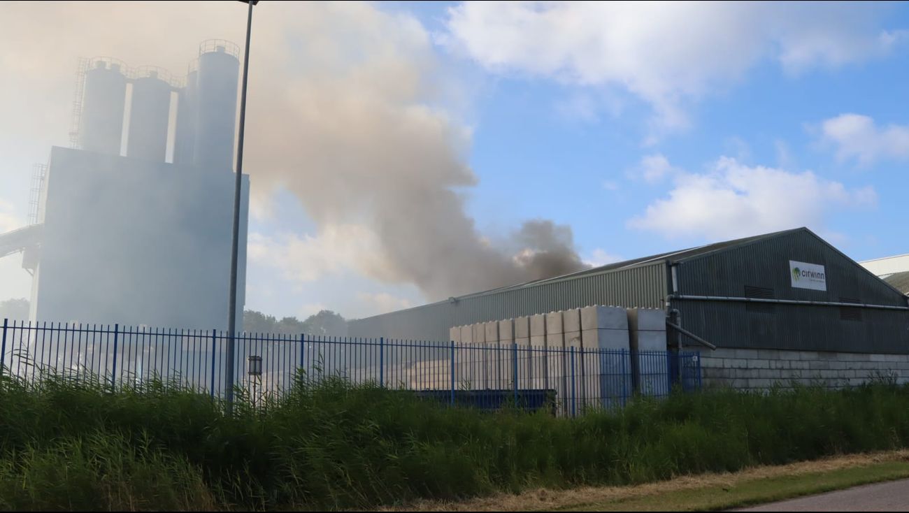 Omroep Flevoland – Information – Hearth at a recycling firm in Almere